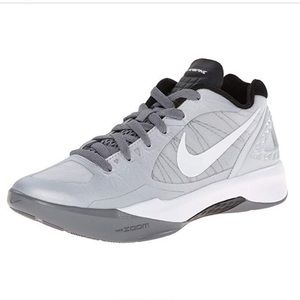 nike women's volley zoom hyperspike